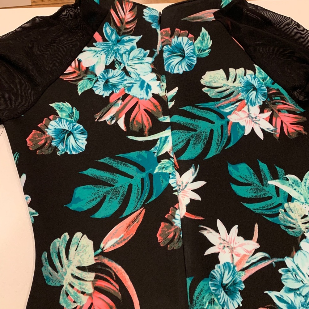 Cocktail dress - Picture 6 of 8